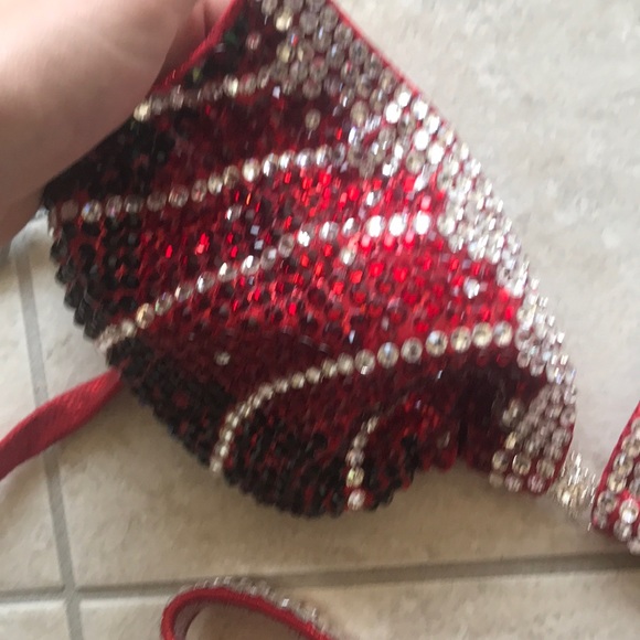 IFBB NPC Figure Competition Suit - Picture 10 of 15